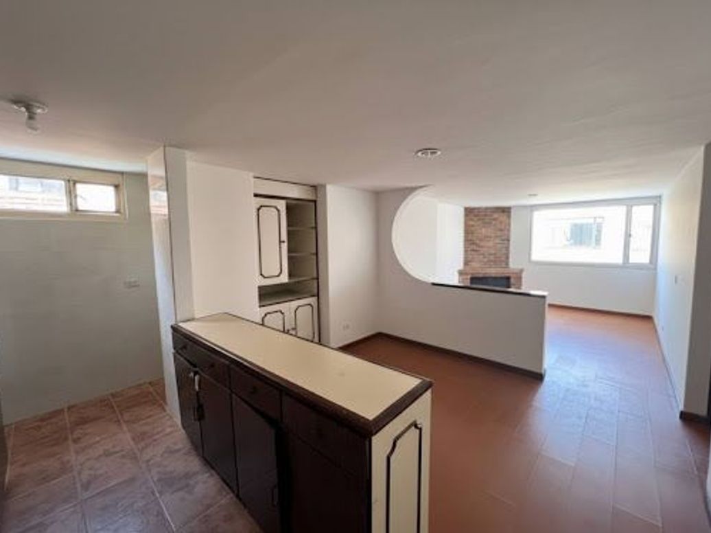 Apartamento de 1 alcoba en venta en Santa Barbara Central, Bogotá, 50 m² · foto 5 de 12