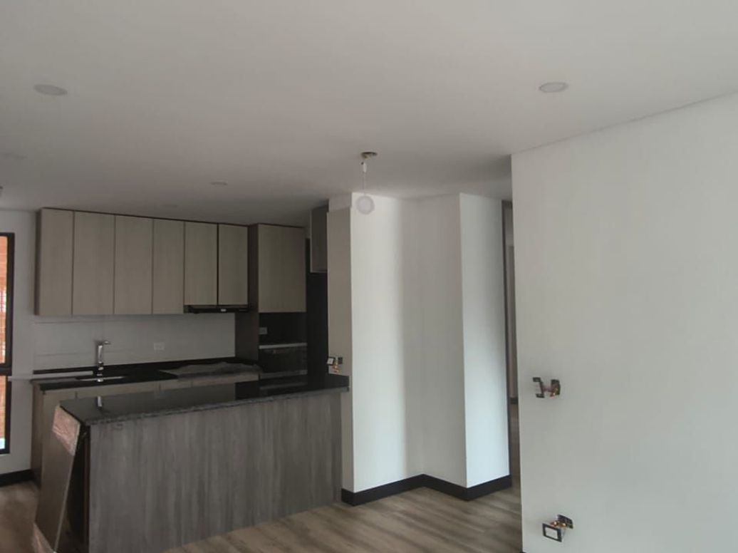 Apartamento de 2 alcobas en venta en Nicolas De Federman, Bogotá, 73 m² · foto 2 de 13