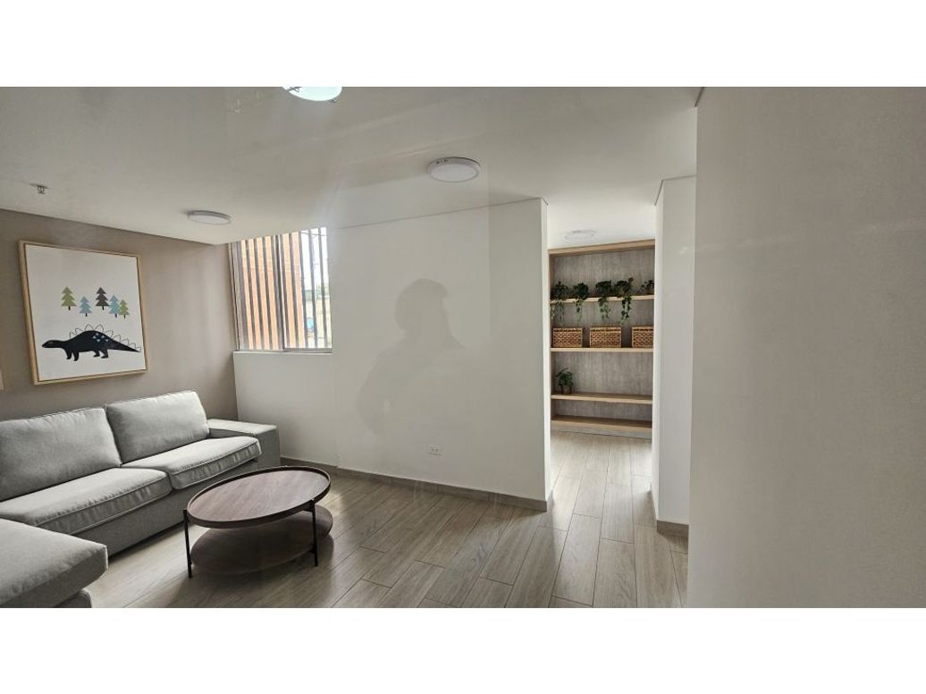 Apartamento de 1 alcoba en venta en El Liston, Bogotá, 37 m² · foto 3 de 13