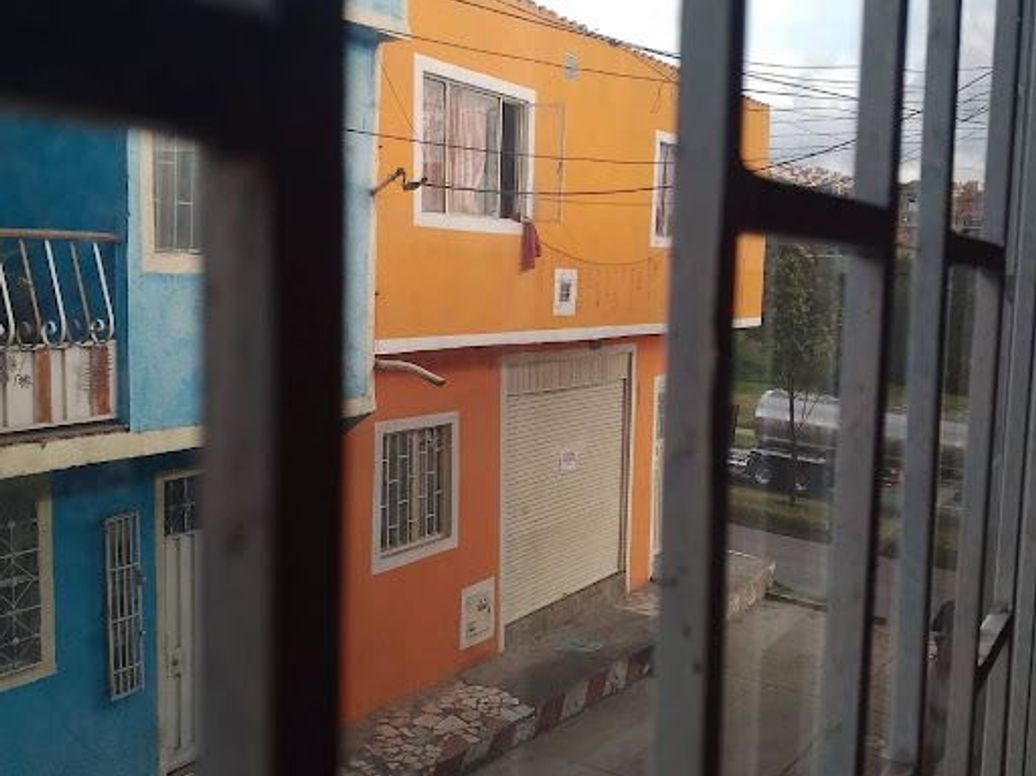 Casa de 4 alcobas en venta en El Refugio Sector Santa Librada, Bogotá, 120 m² · foto 16 de 16