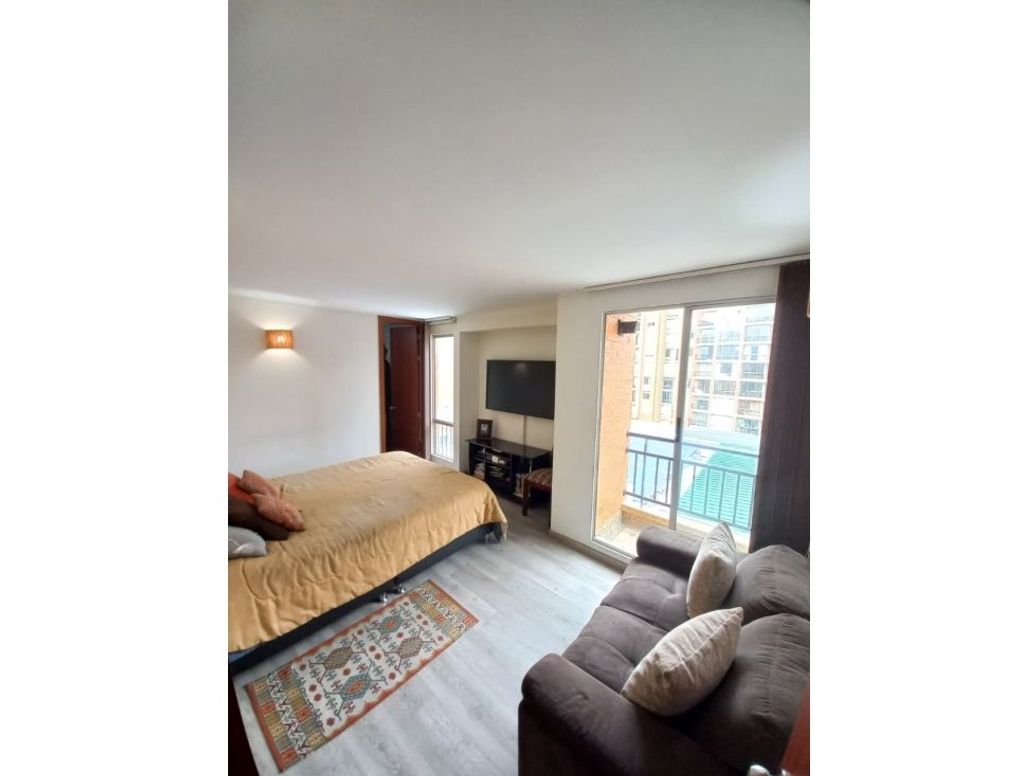 Apartamento de 3 alcobas en venta en Gilmar, Bogotá, 90 m² · foto 2 de 20