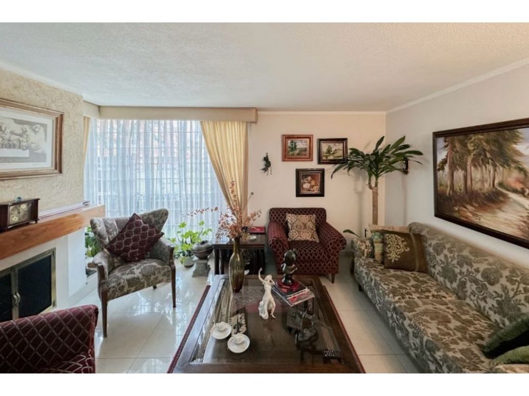 Casa de 3 alcobas en venta en Cedro Golf, Bogotá, 147 m² · foto 5 de 5