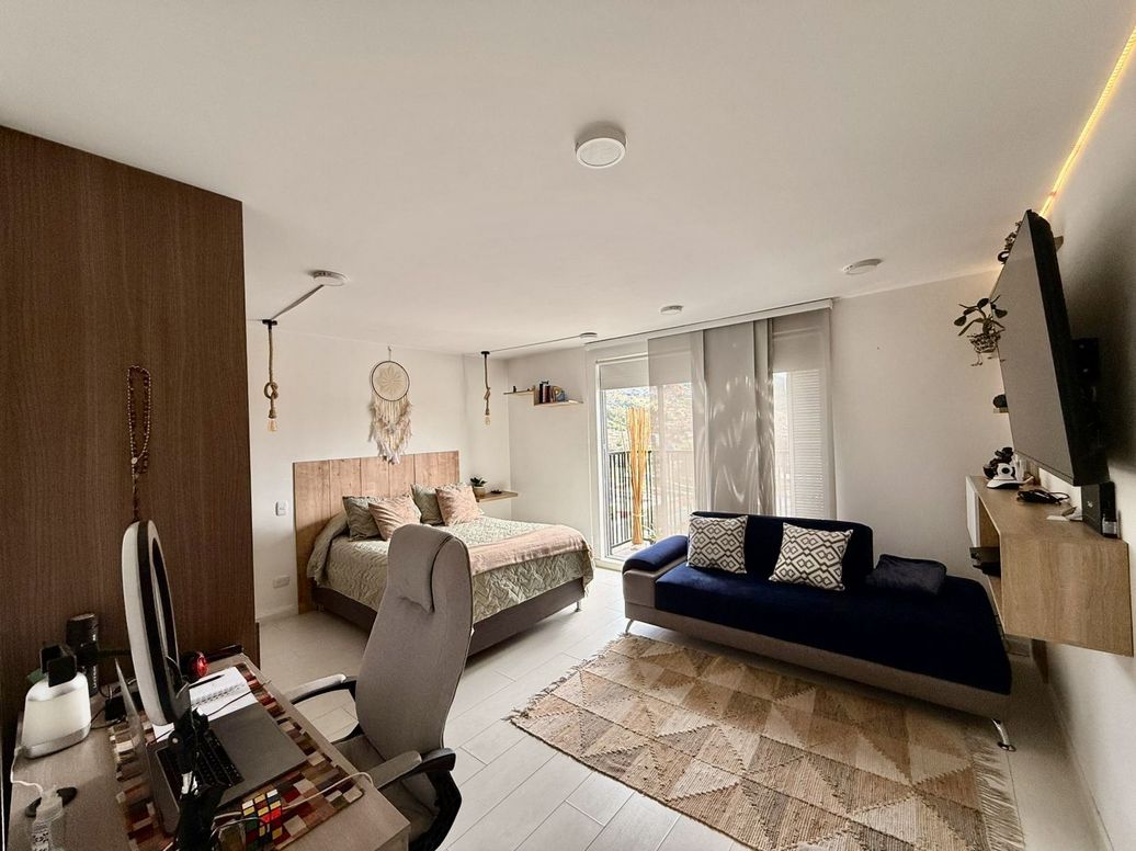 Apartaestudio en venta en Santa Teresa, Bogotá, 35 m² · foto 3 de 11