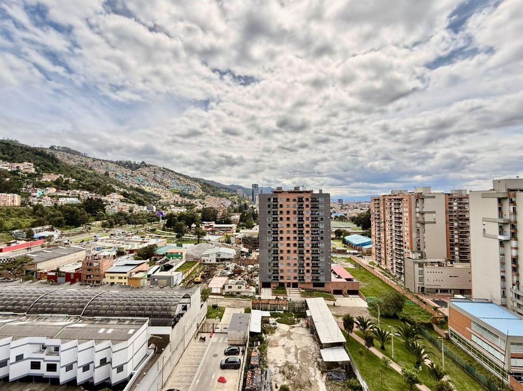 Apartaestudio en venta en Santa Teresa, Bogotá, 35 m² · foto 6 de 11