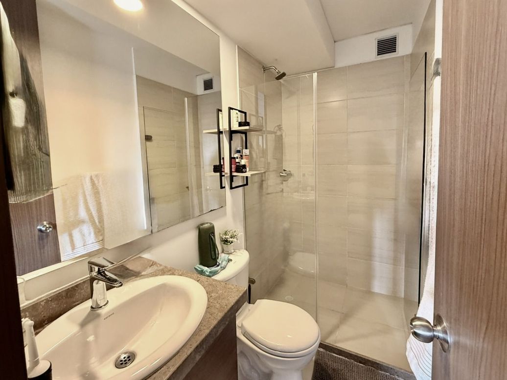 Apartaestudio en venta en Santa Teresa, Bogotá, 35 m² · foto 9 de 11