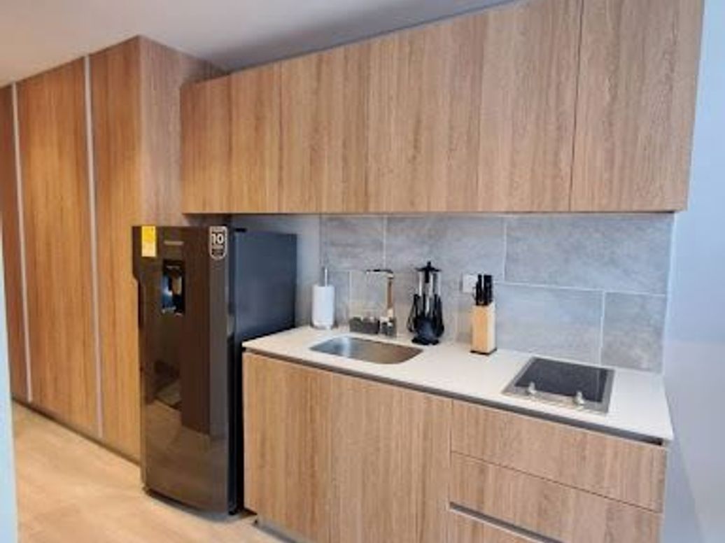 Apartaestudio en venta en Chicó Norte, Bogotá, 30 m² · foto 2 de 13