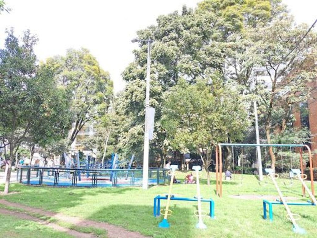 Apartaestudio en venta en Chicó Norte, Bogotá, 30 m² · foto 13 de 13