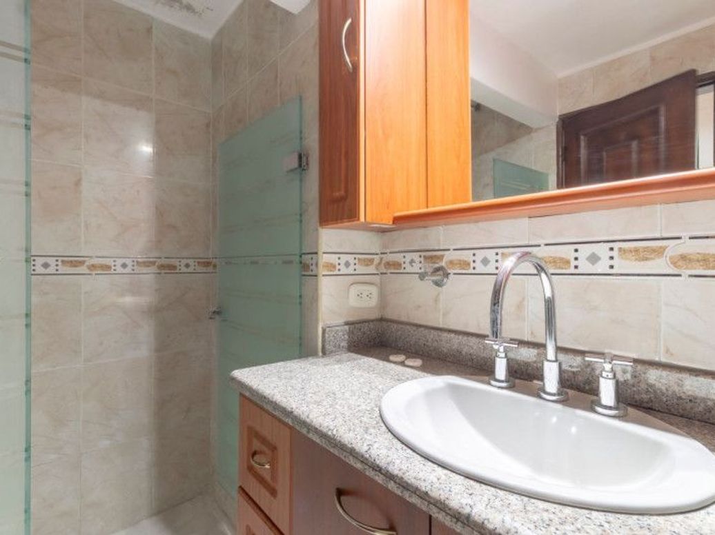 Apartamento de 3 alcobas en venta en Chico Norte Et. Iii, Bogotá, 140 m² · foto 13 de 17