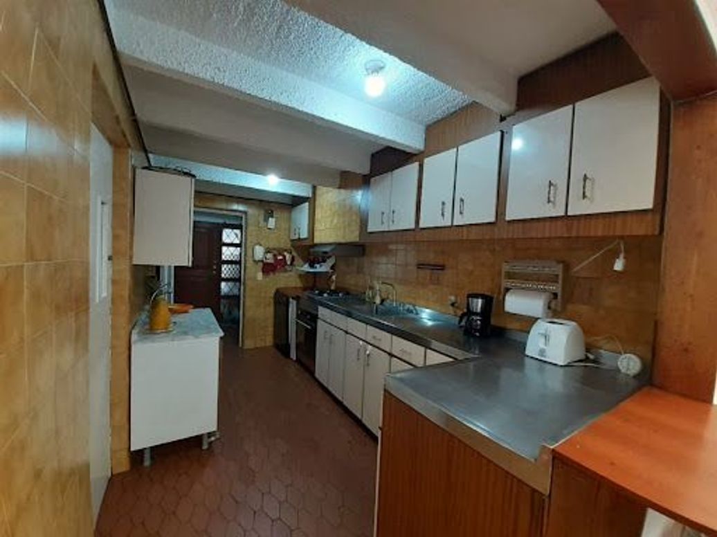 Casa de 4 alcobas en venta en Cedritos, Bogotá, 310 m² · foto 4 de 18