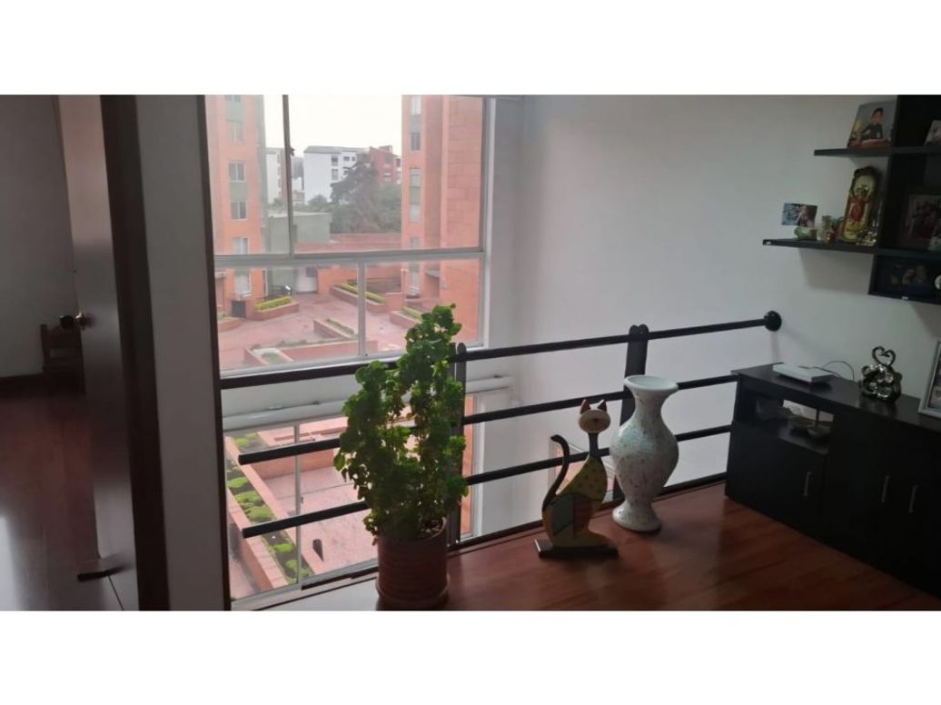 Apartamento de 3 alcobas en venta en Modelia, Bogotá, 77 m² · foto 3 de 20