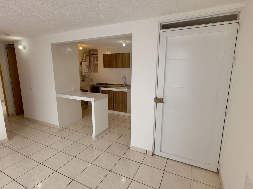 Apartamento de 2 alcobas en venta en Casa Blanca, Bogotá, 42 m² · foto 11 de 13