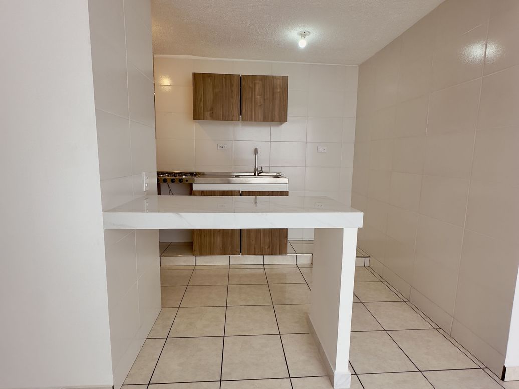 Apartamento de 2 alcobas en venta en Casa Blanca, Bogotá, 42 m² · foto 3 de 13