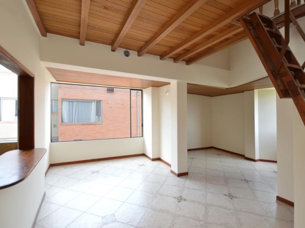 Apartamento de 1 alcoba en arriendo en Prado Veraniego Norte, Bogotá, 50 m² · foto 3 de 19