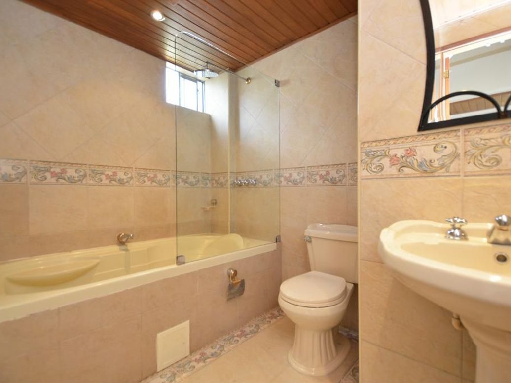 Apartamento de 1 alcoba en arriendo en Prado Veraniego Norte, Bogotá, 50 m² · foto 9 de 19