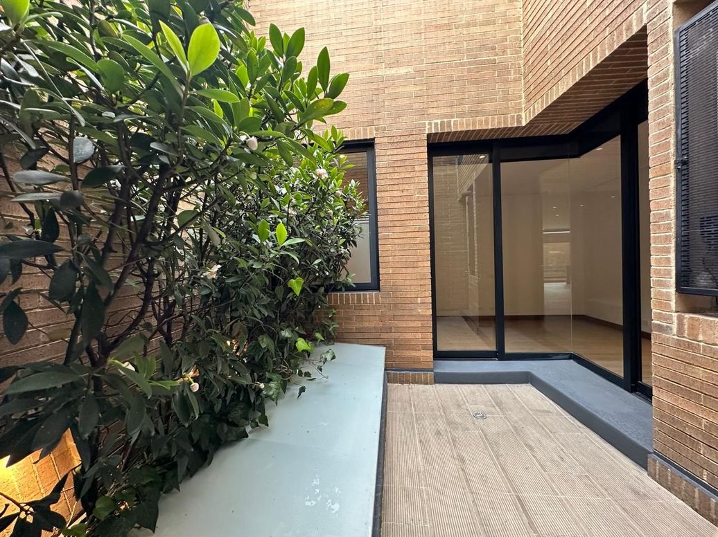 Apartamento de 2 alcobas en venta en Santa Barbara Alta, Bogotá, 147 m² · foto 17 de 19