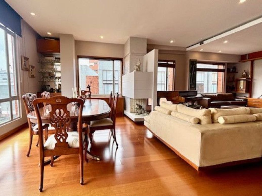 Apartamento de 3 alcobas en venta en San José Del Prado, Bogotá, 196 m² · foto 6 de 20