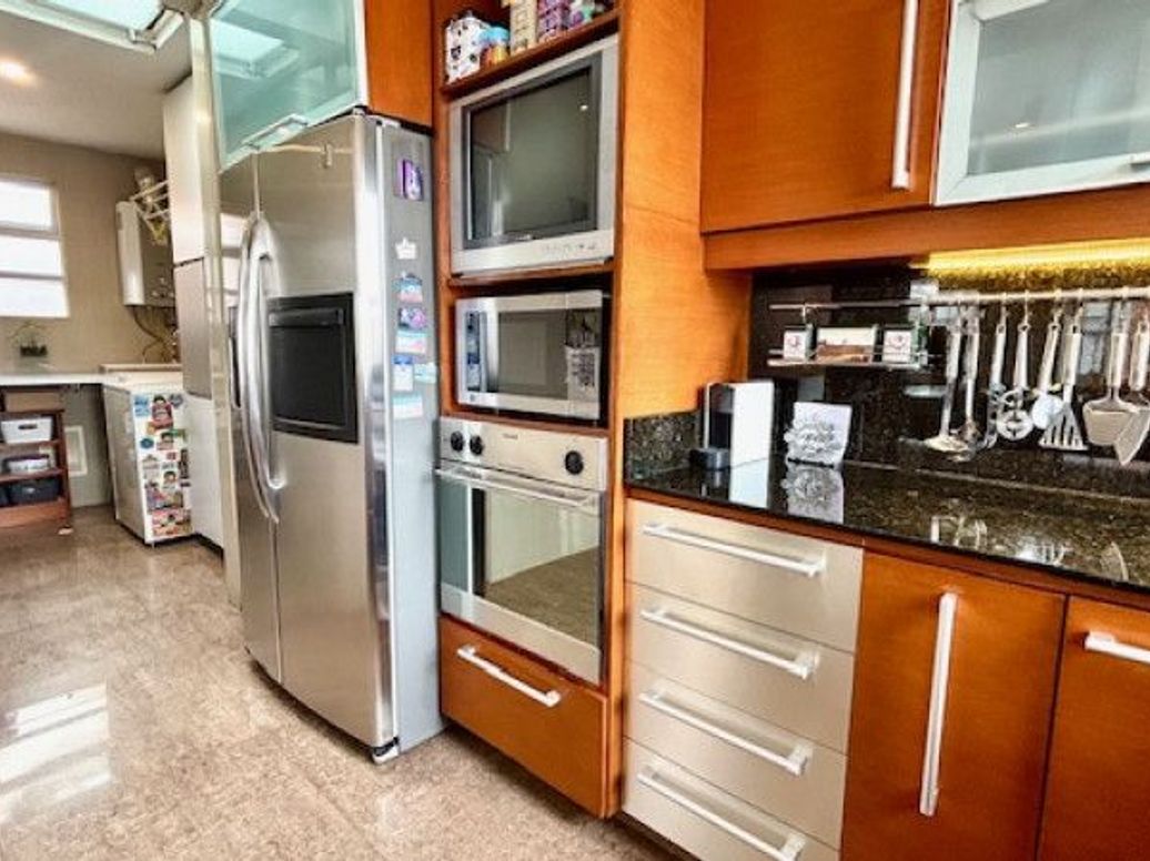 Apartamento de 3 alcobas en venta en San José Del Prado, Bogotá, 196 m² · foto 10 de 20