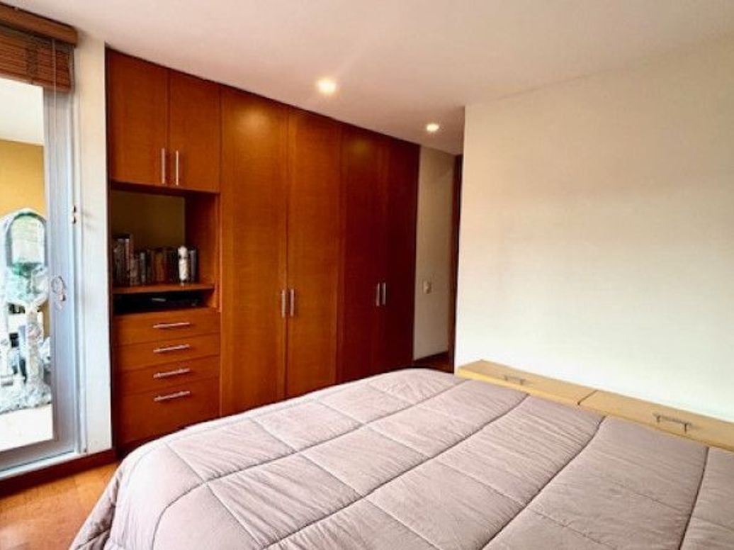 Apartamento de 3 alcobas en venta en San José Del Prado, Bogotá, 196 m² · foto 15 de 20