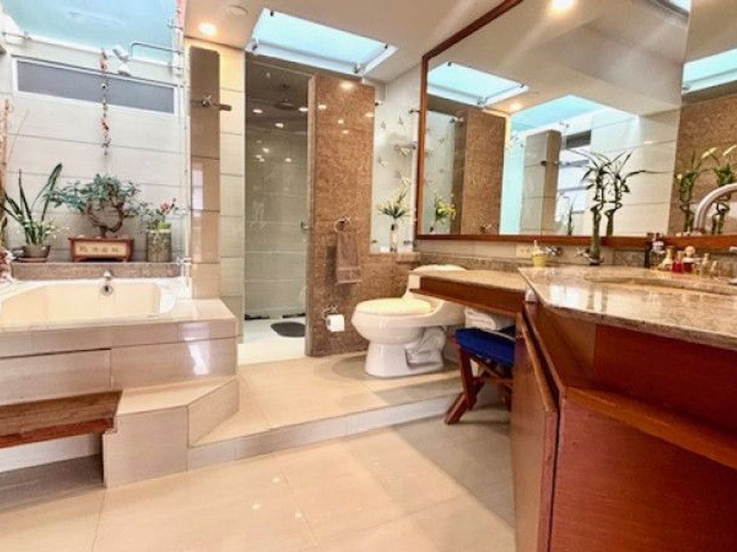 Apartamento de 3 alcobas en venta en San José Del Prado, Bogotá, 196 m² · foto 18 de 20