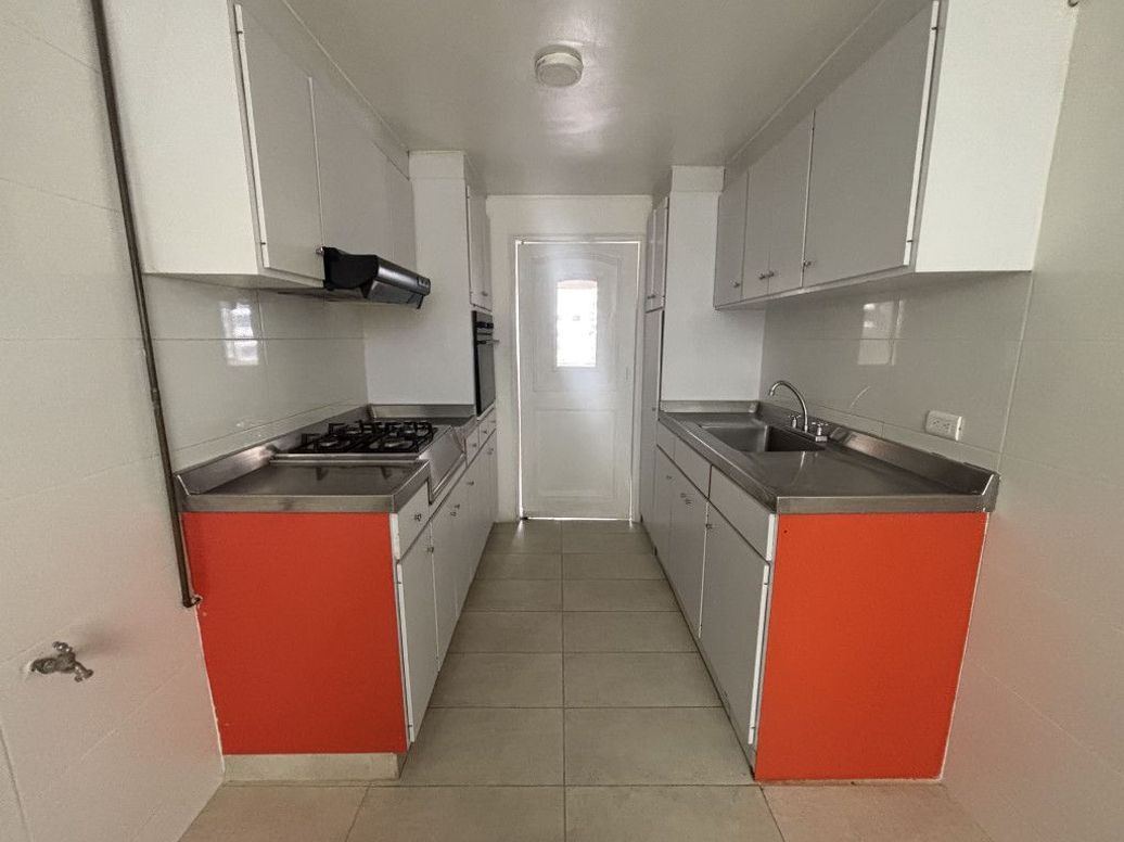 Apartamento de 3 alcobas en venta en Rincon Del Chicó, Bogotá, 99 m² · foto 8 de 20