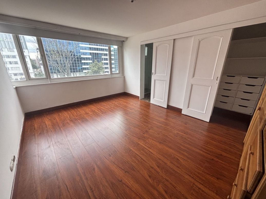 Apartamento de 3 alcobas en venta en Rincon Del Chicó, Bogotá, 99 m² · foto 11 de 20