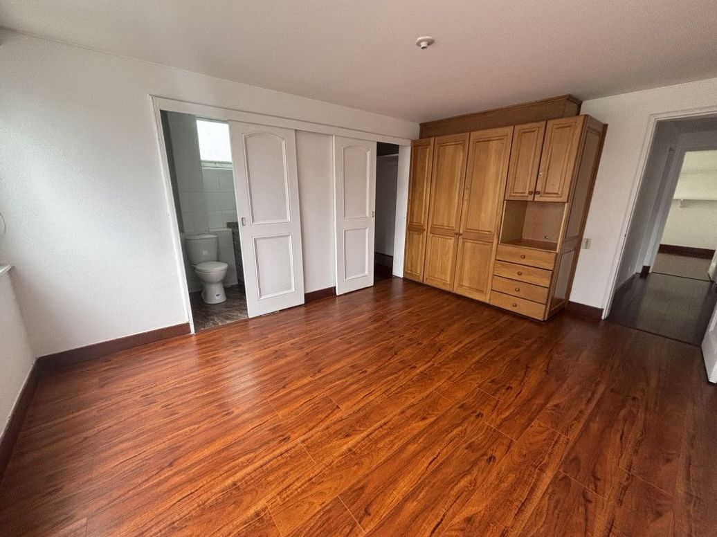 Apartamento de 3 alcobas en venta en Rincon Del Chicó, Bogotá, 99 m² · foto 13 de 20