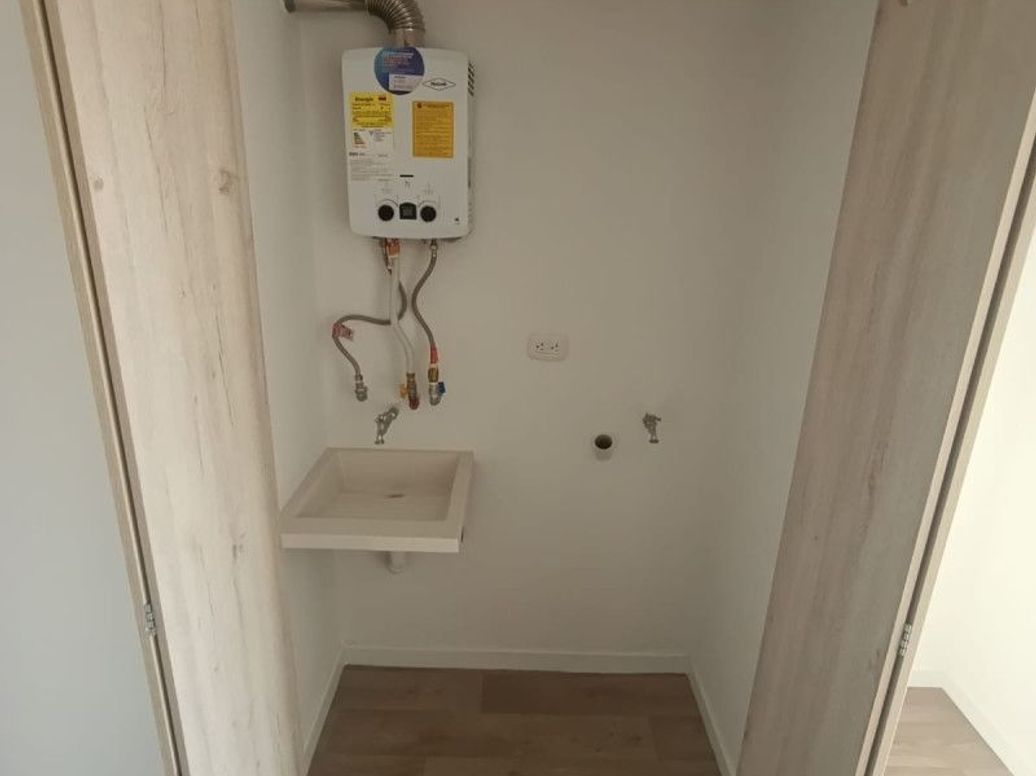 Apartamento de 2 alcobas en arriendo en El Tintal, Bogotá, 40 m² · foto 13 de 13