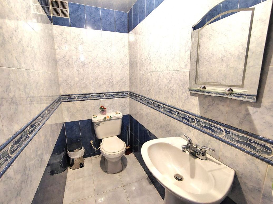 Casa de 5 alcobas en venta en El Salitre, Bogotá, 350 m² · foto 8 de 20