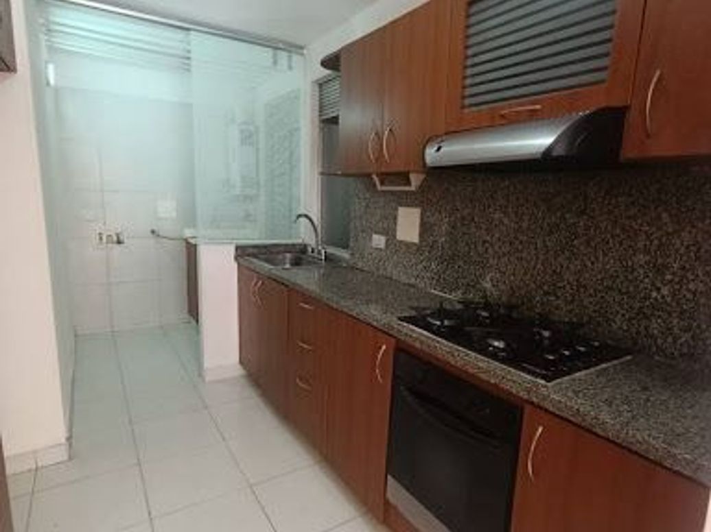Apartamento de 3 alcobas en venta en Pontevedra, Bogotá, 104 m² · foto 7 de 20