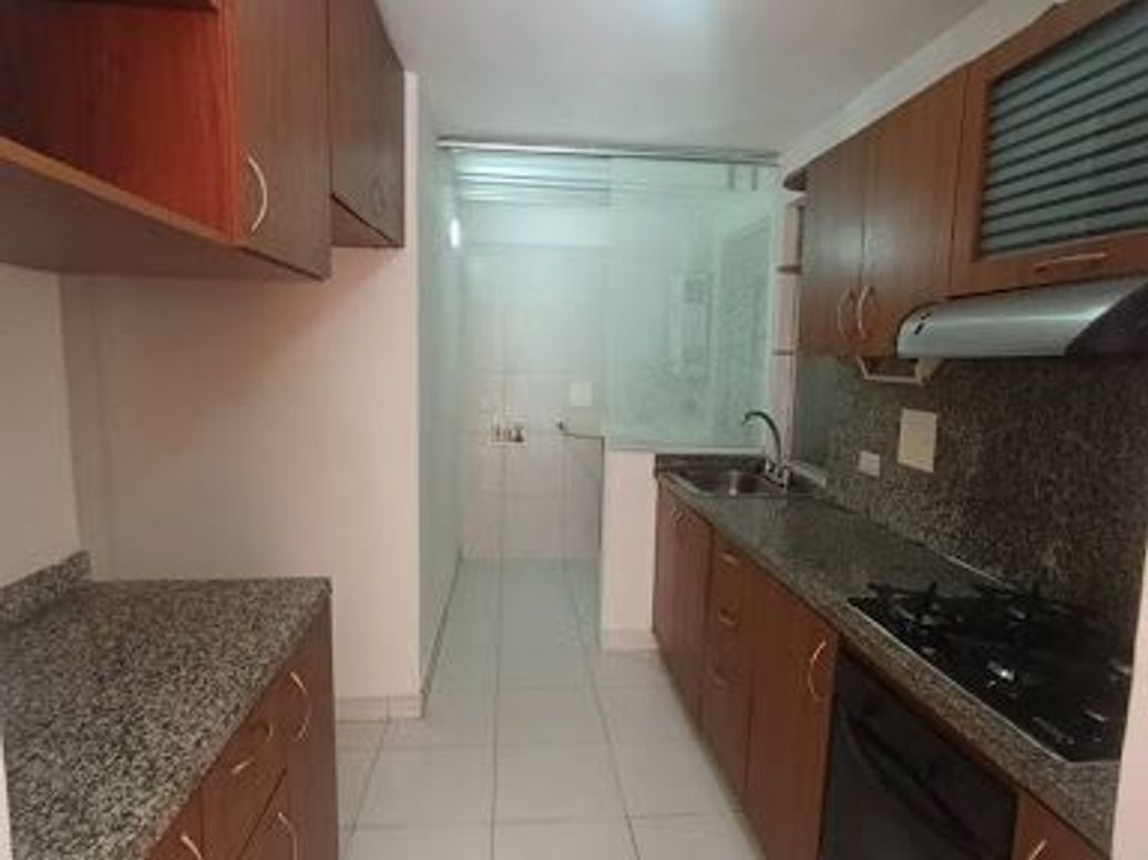 Apartamento de 3 alcobas en venta en Pontevedra, Bogotá, 104 m² · foto 6 de 20