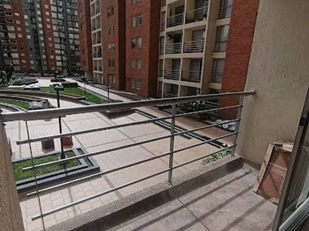 Apartamento de 3 alcobas en venta en Pontevedra, Bogotá, 104 m² · foto 11 de 20