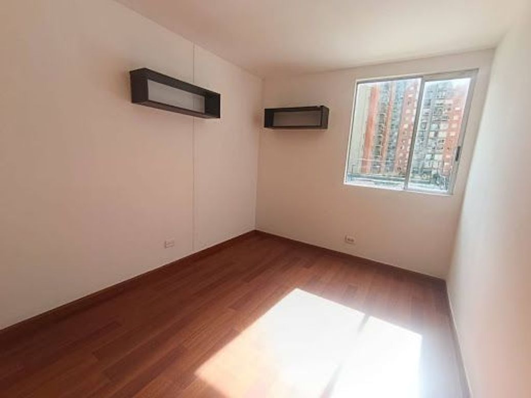 Apartamento de 3 alcobas en venta en Pontevedra, Bogotá, 104 m² · foto 18 de 20