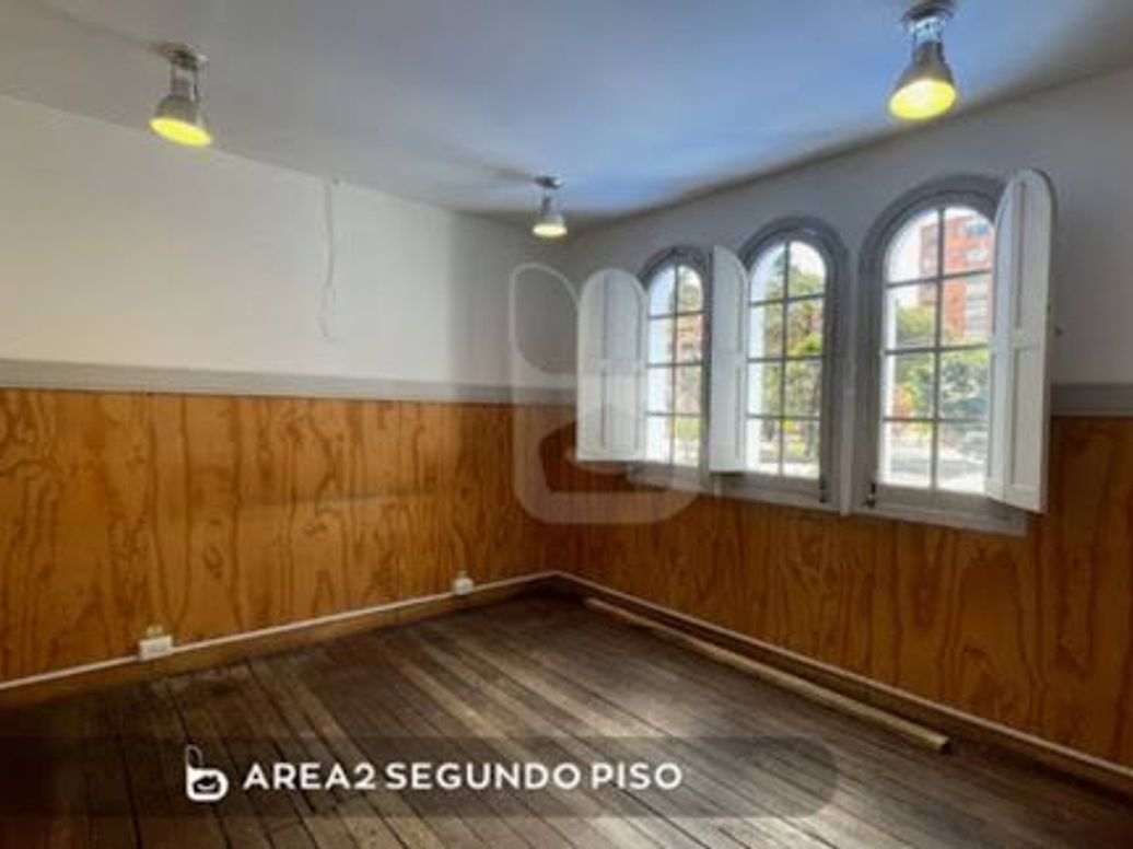 Casa de 14 alcobas en venta en El Nogal, Bogotá, 490 m² · foto 3 de 14