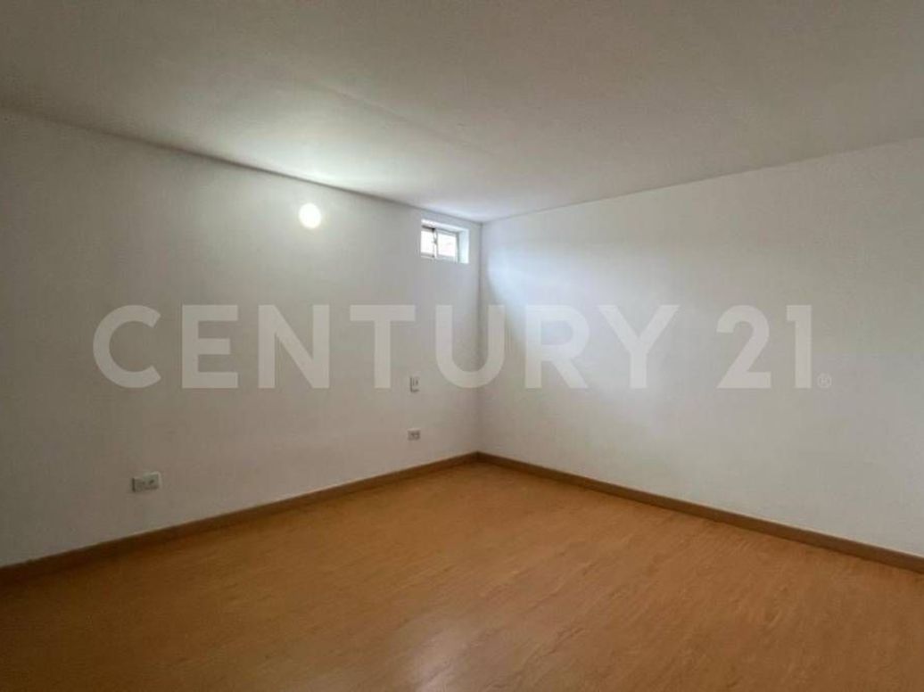 Casa en venta en Américas Occidental 1, Bogotá · foto 5 de 15