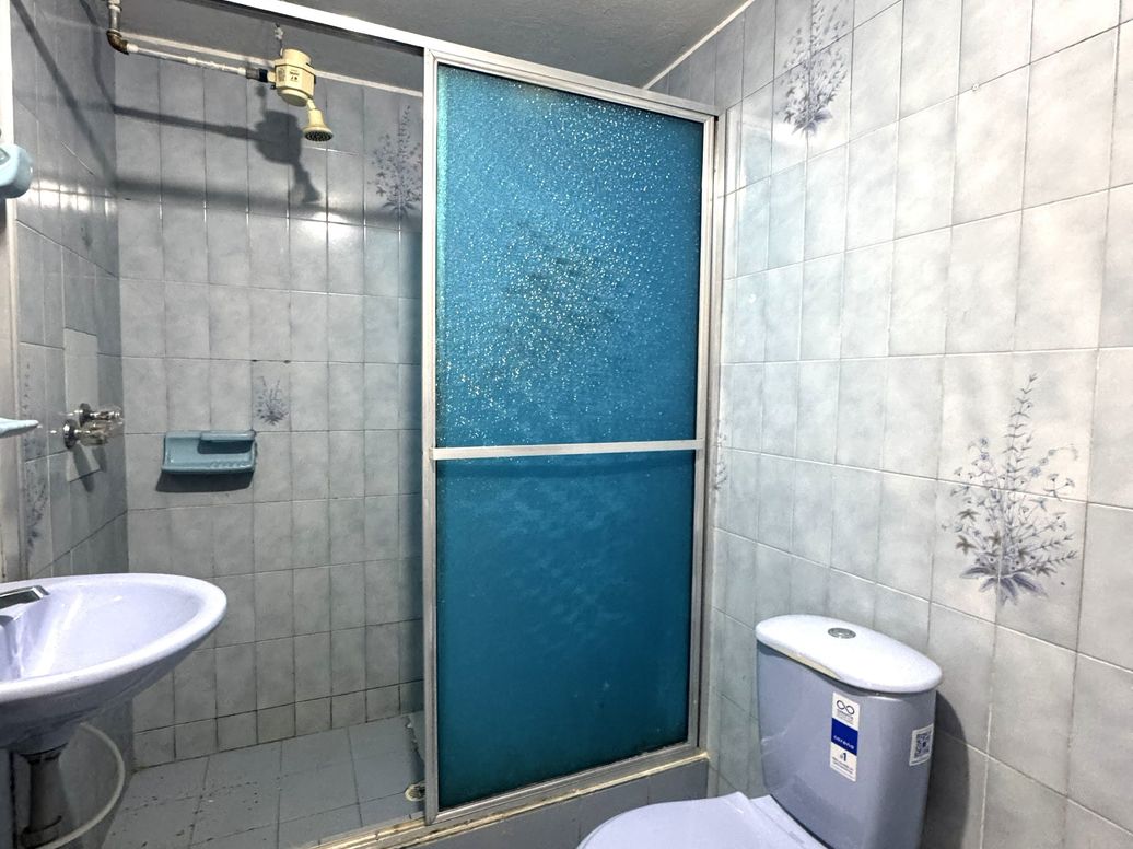 Casa de 6 alcobas en venta en Autopista Muzu 0riental, Bogotá, 230 m² · foto 11 de 20