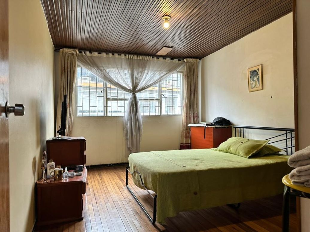 Casa de 4 alcobas en venta en Bellavista Occidental, Bogotá, 234 m² · foto 18 de 20