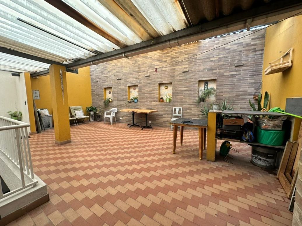 Casa de 4 alcobas en venta en Bellavista Occidental, Bogotá, 234 m² · foto 20 de 20