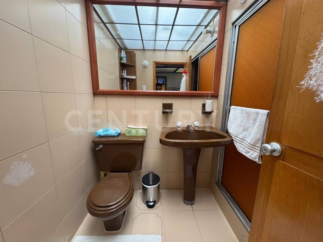 Casa de 5 alcobas en venta en Ferrocaja, Bogotá, 230 m² · foto 12 de 19