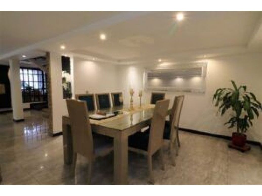 Casa de 4 alcobas en venta en Minuto De Dios, Bogotá, 230 m² · foto 3 de 14