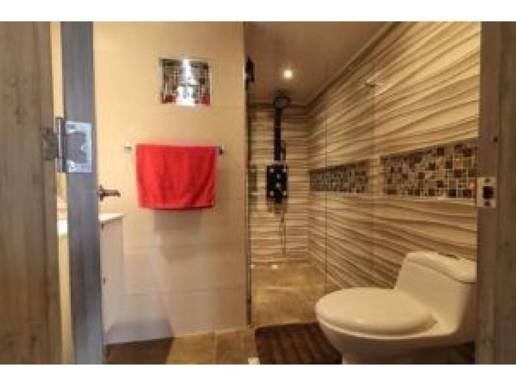Casa de 4 alcobas en venta en Minuto De Dios, Bogotá, 230 m² · foto 9 de 14
