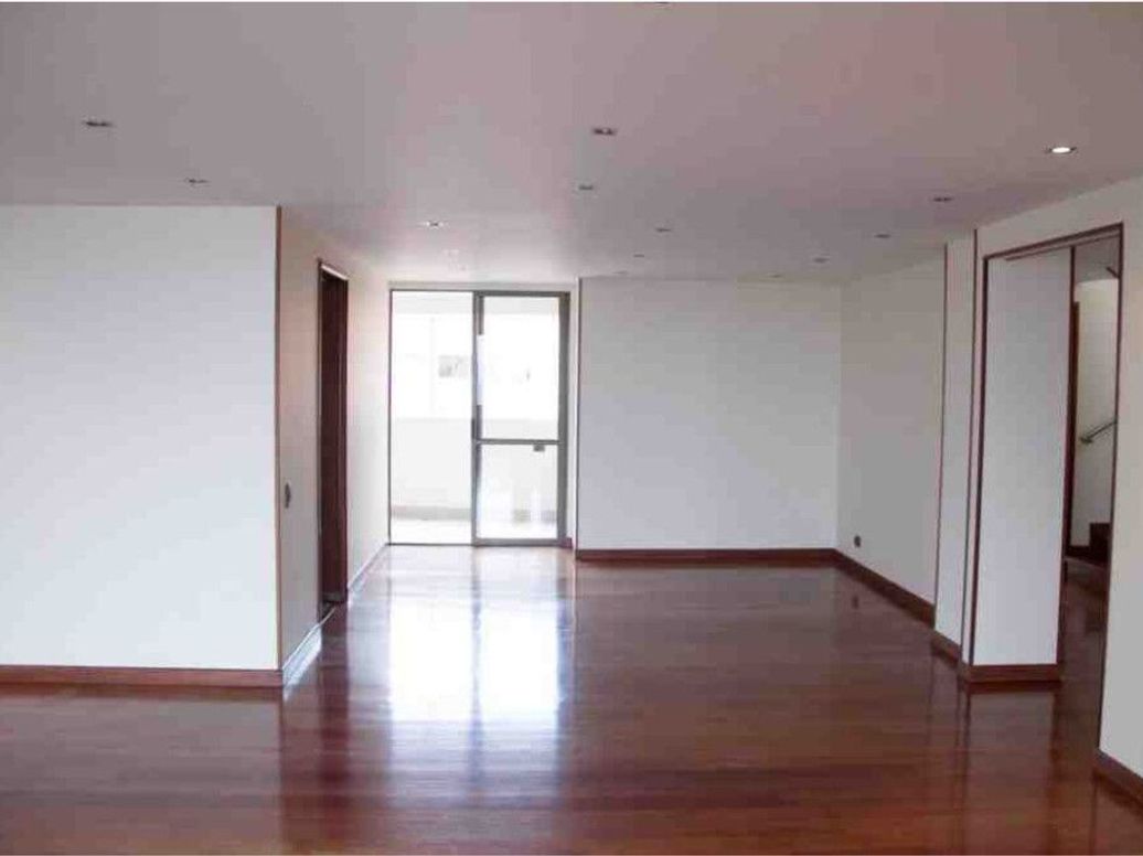Apartamento de 3 alcobas en venta en Santa Ana Occidental, Bogotá, 217 m² · foto 7 de 20
