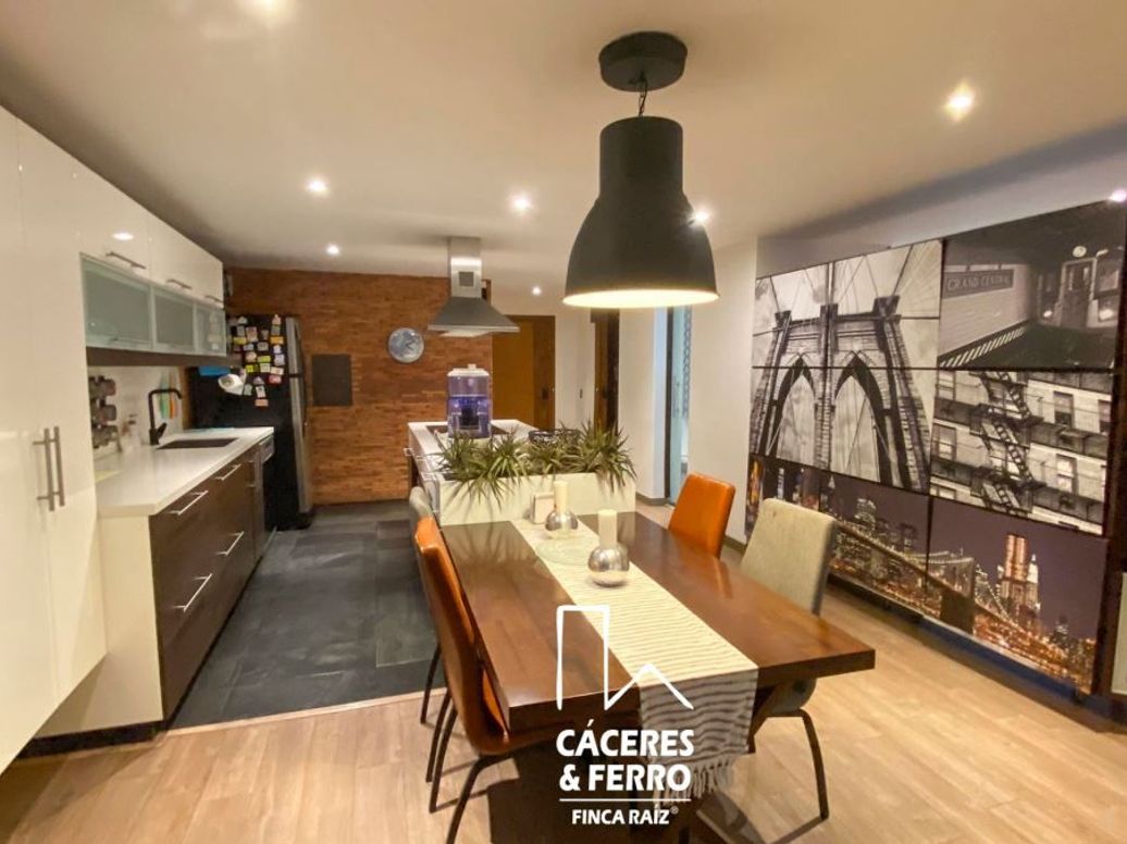 Apartaestudio en venta en La Carolina, Bogotá, 97 m² · foto 3 de 11