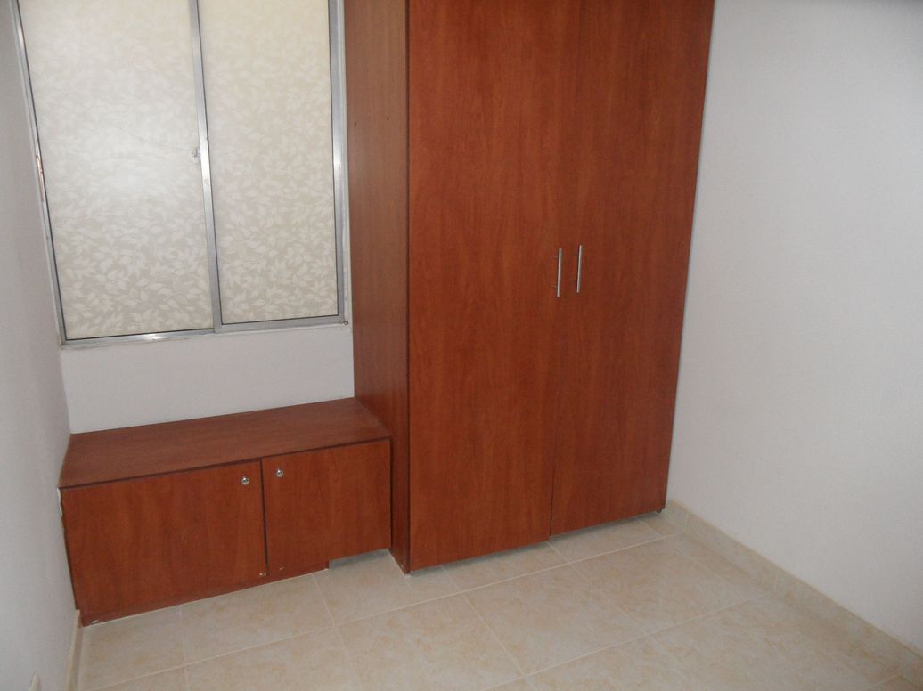 Apartamento de 2 alcobas en venta en Campo Alegre, Bogotá, 46 m² · foto 3 de 17