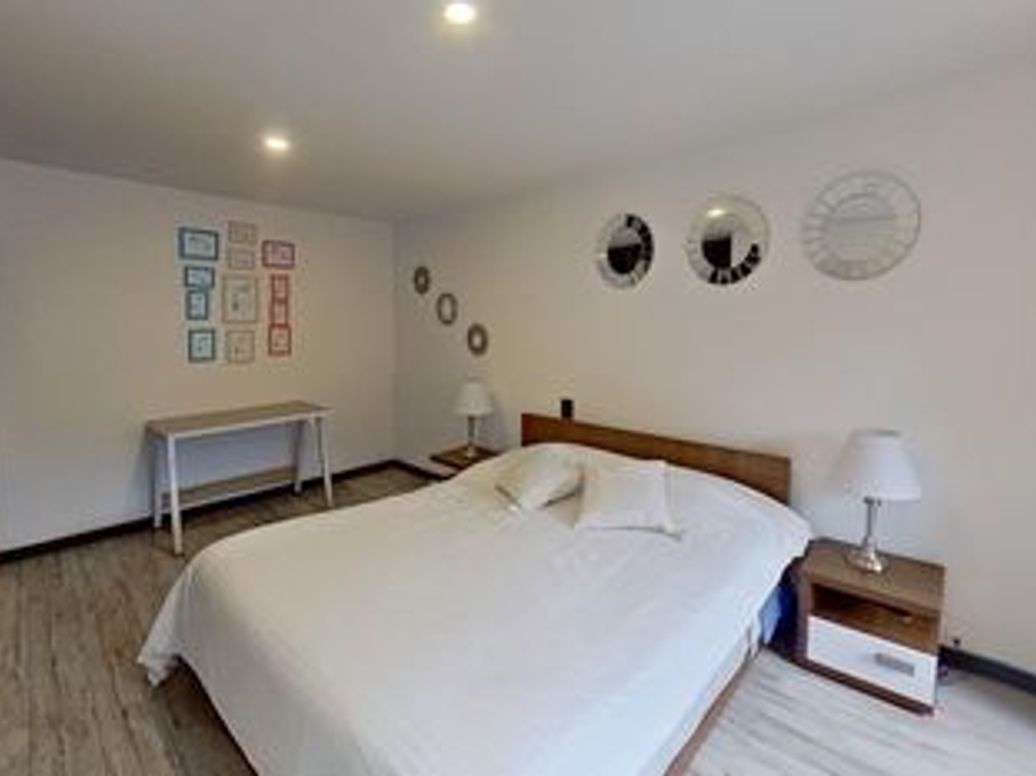 Apartamento de 4 alcobas en venta en Santa Barbara Central, Bogotá, 193 m² · foto 6 de 8