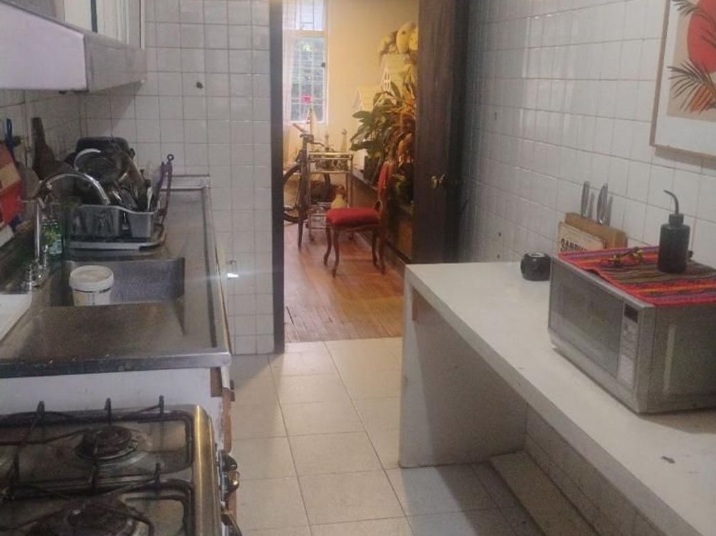 Casa de 7 alcobas en venta en 11 De Noviembre, Bogotá, 234 m² · foto 3 de 20