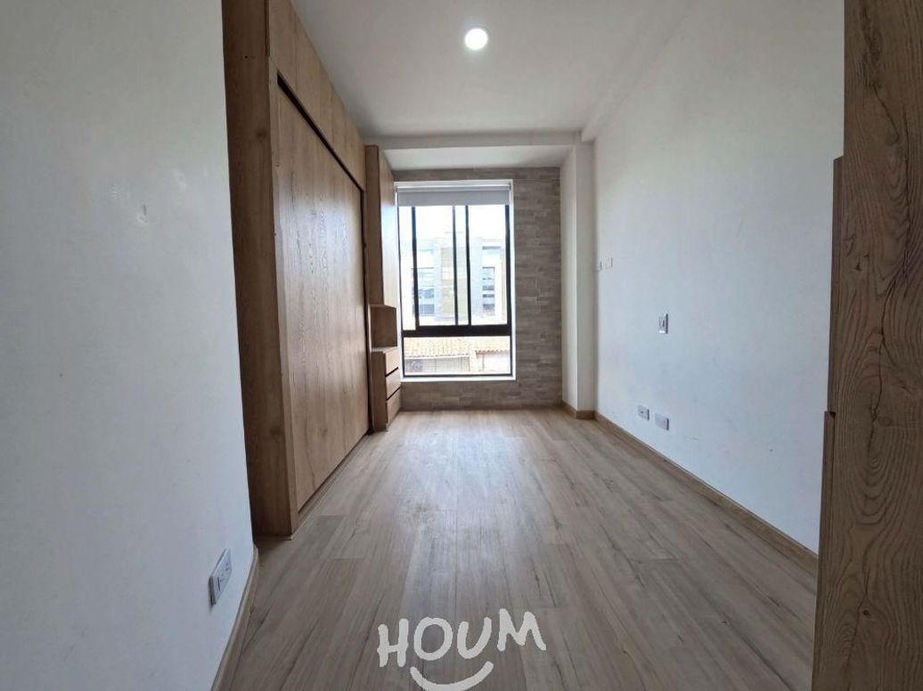 Apartamento de 1 alcoba en venta en Santa Barbara Occidental, Bogotá, 18 m² · foto 3 de 16