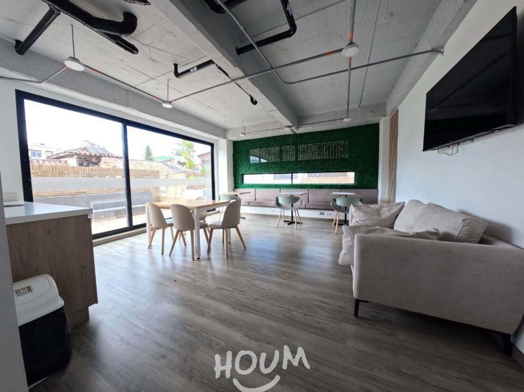 Apartamento de 1 alcoba en venta en Santa Barbara Occidental, Bogotá, 18 m² · foto 13 de 16