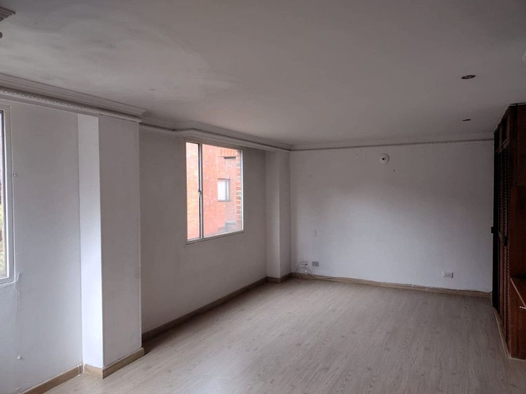 Apartamento de 3 alcobas en venta en Cedro Madeiras, Bogotá, 87 m² · foto 9 de 20