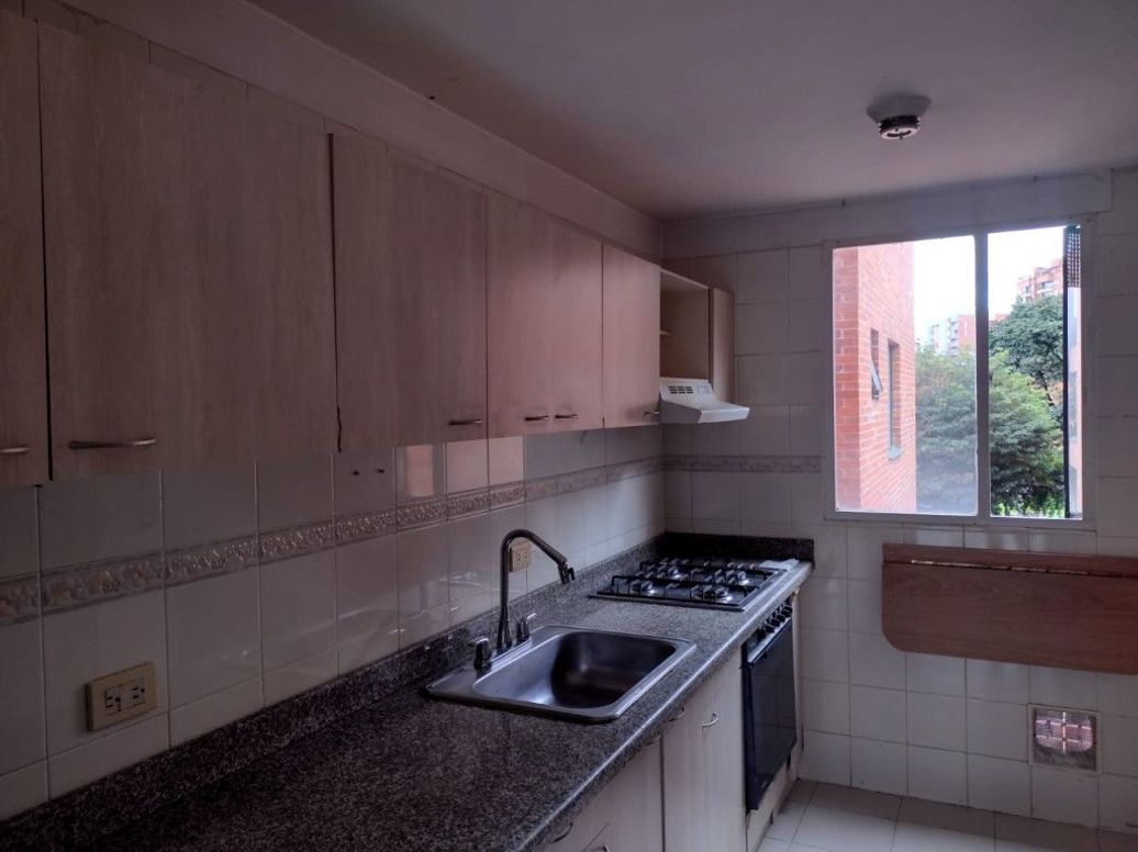 Apartamento de 3 alcobas en venta en Cedro Madeiras, Bogotá, 87 m² · foto 7 de 20