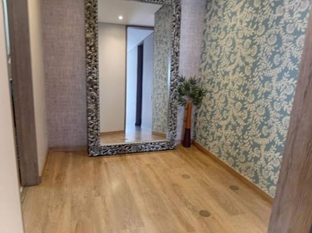 Apartamento de 2 alcobas en venta en Los Rosales, Bogotá, 125 m² · foto 15 de 20